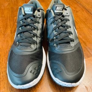 Used army Camo Nike shoes